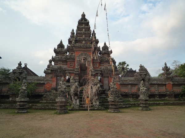 2D Ubud omg, Hindoe tempel _P1140383