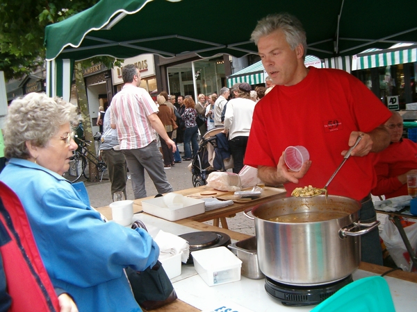 JAARMARKT 2006 003
