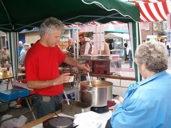 JAARMARKT 2006 005