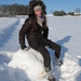 08) Lachende Sarah in de sneeuw