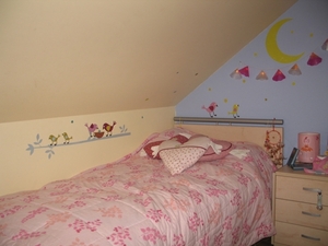 11) Kamer Sarah