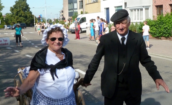 Antwerp, folklore, Deurne reuzen