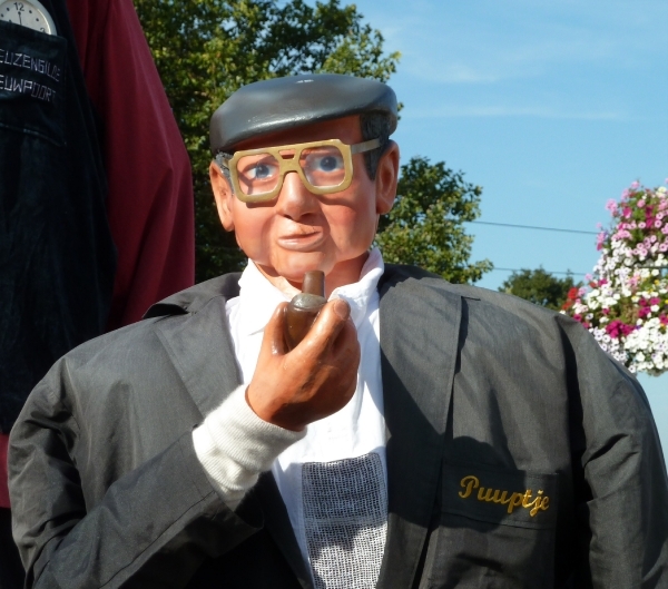 Antwerp, folklore, Deurne reuzen