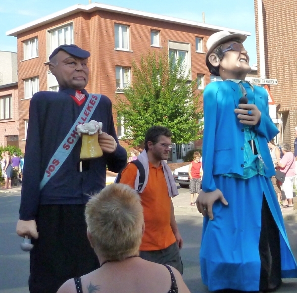 Antwerp, folklore, Deurne reuzen