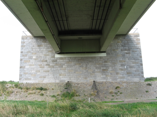 Brug Emmerich in beeld