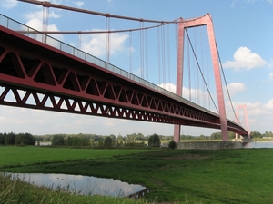 Brug Emmerich in beeld