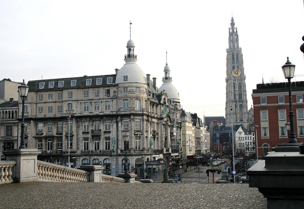 architectuur,brug,kathedraal,lucht,november,herfst,antwerpen centrum