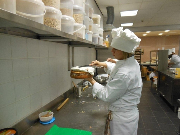 nagerechten donderdagavond ...........cakes en beslagen 030