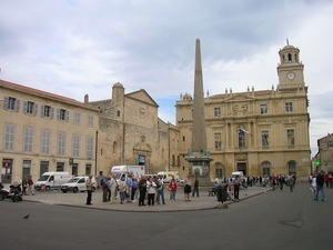 2 Arles 002