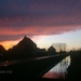 zonsondergang langs het leiken.