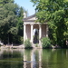 Tempel in tuin van villa Borghese