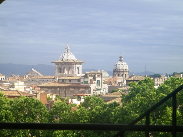zicht op Vaticaanstad vanuit Engelenburcht