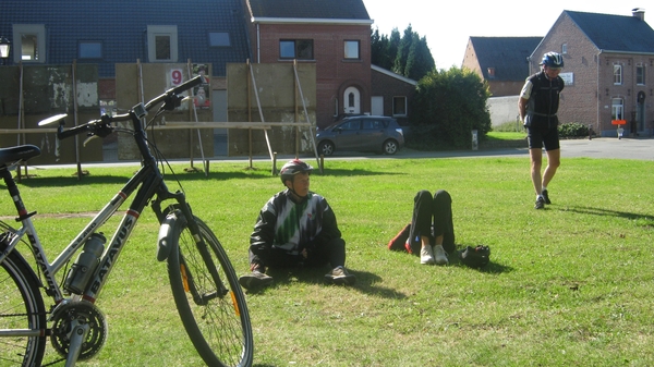 Fietsen Westuit Meerbeke 2012 080