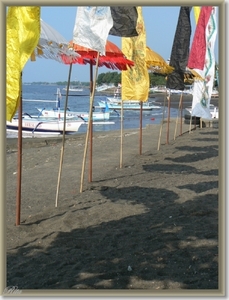 Ceremonie aan de zee