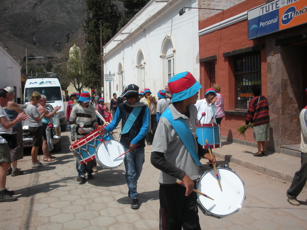 Optocht tijdens plaatselijke feesten