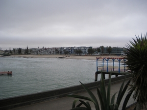 16.  Het strand van Swakopmund, frisjes (Atlantische kust)