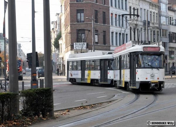 7061-7093 lijn 24 ITALIËLEI 20121024