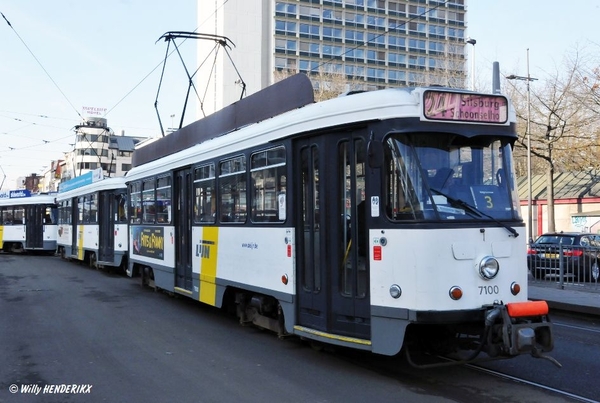 7100-7106  lijn 24 FRANKLIN ROOSEVELTPLAATS 20130218