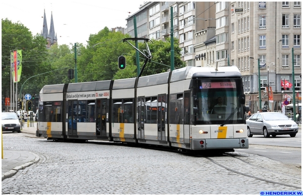 7247 lijn 24 FRANKRIJKLEI 20120802