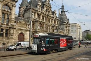 7042 'RAY-BAN' NATIONALE BANK 20140425 lijn 12 (1)