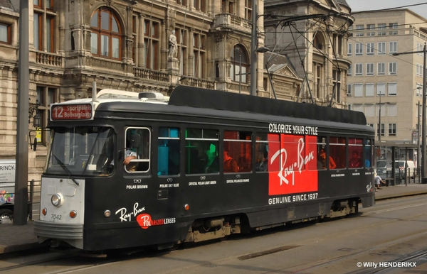 7042 'RAY-BAN' NATIONALE BANK 20140425 lijn 12 (2)