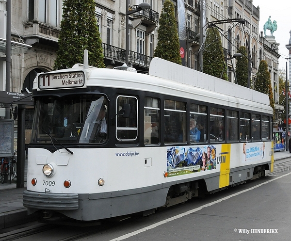 7009 KONINGIN ASTRIDPLEIN 20141104 lijn 11