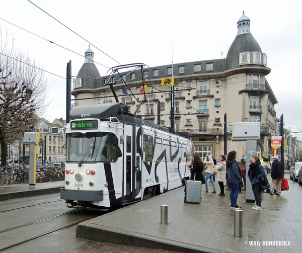 6203 'JULIA JUNE' GENT 20141218 op lijn 4 (1)