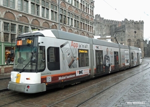 6335 'VDK SPAARBANK' GENT 20141218 op lijn 1 (1)