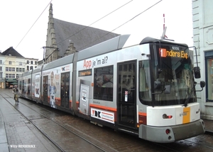 6335 'VDK SPAARBANK' GENT 20141218 op lijn 1 (2)