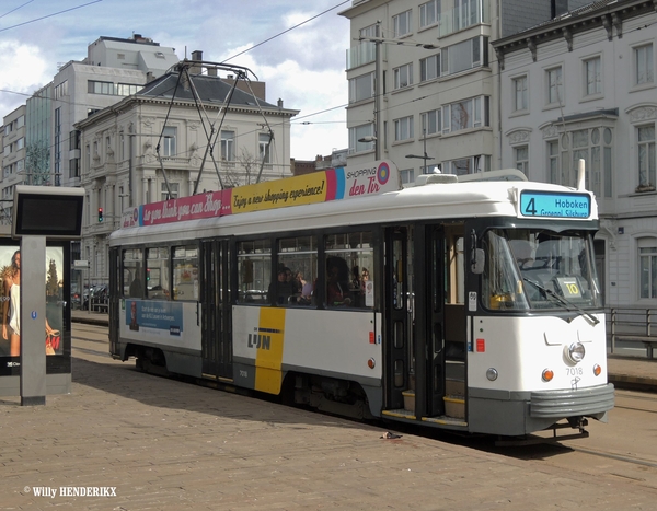 7017 NATIONALE BANK 20150327 op lijn 4