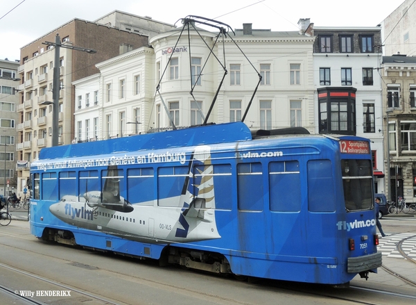 7051 'FLY VLM' NATIONALE BANK 20150327 op lijn 12_4