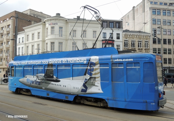 7051 'FLY VLM' NATIONALE BANK 20150327 op lijn 12_5