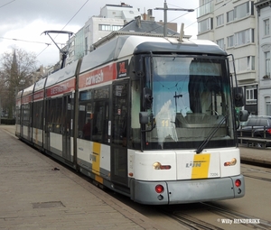 7206 NATIONALE BANK 20150327 op lijn 4