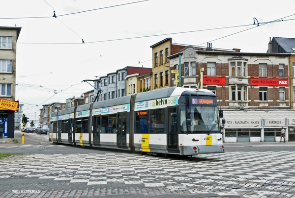 7208 (lijn5) VANDERDELFSTRAAT-BISSCHOPPENHOFLAAN 20150628 (1)