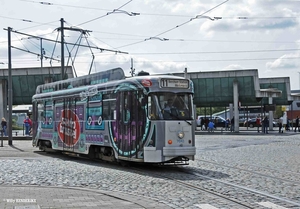 7043 'STUDIO BRUSSEL' lijn 11 TRAM-BUSSTATION BERCHEM STATION 201