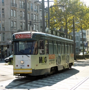 7006 lijn12 'M & G INVENSTMENTS' BRITSELEI nabij MECHELSESTEENWEG