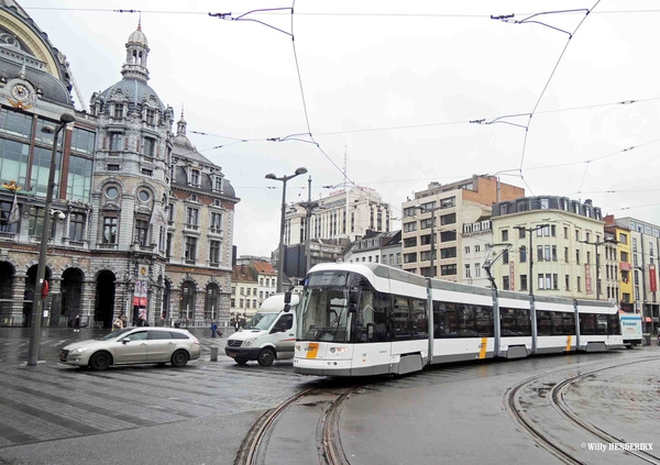 7314 'L-RIJSCHOOL' KONINGIN ASTRIDPLEIN 20160127 11u54_2