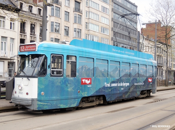 7032 lijn12 'TIROL' Halte STADSPARK 20160417 (2)