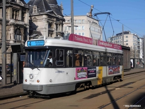 7052 lijn4 Halte NATIONALE BANK 20160217