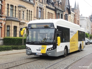 5899 lijn21 COGELS OSYLEI 20160521 15u42