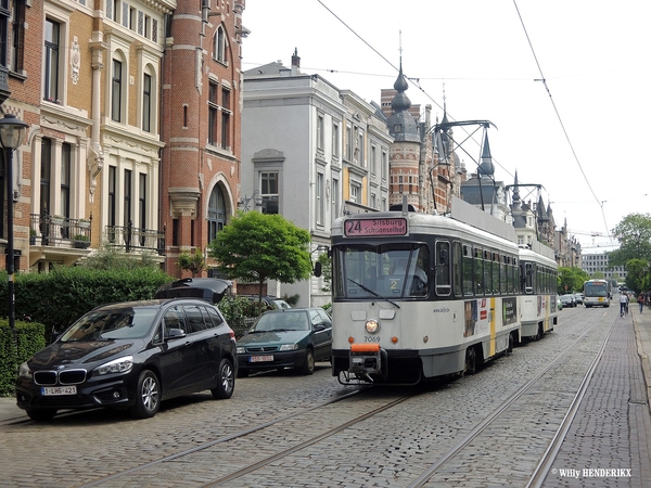 7069-7133 lijn24 COGELS OSYLEI 20160521 (2) 15u37