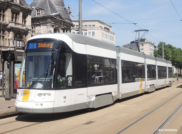 7330 lijn4 Halte NATIONALE BANK 20160609 13u37