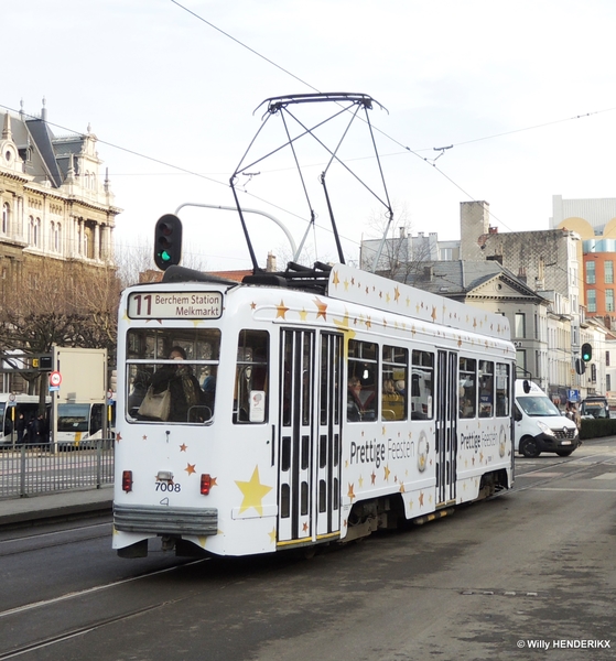 7008 lijn11 'PRETTIGE FEESTEN' GEMEENTESTRAAT 20161223 14u03_2