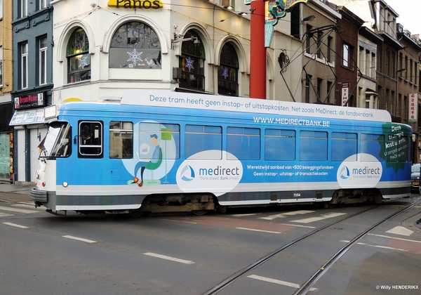 7054 lijn12 'MEDIRECT' bij Chinese Poort VAN WESENBEKESTRAAT 2016