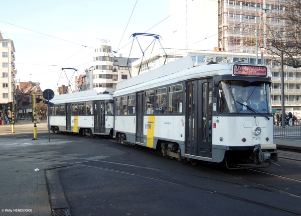 7154-7141 lijn24 FRANKLIN ROOSEVELTPLAATS 20170106 13u15