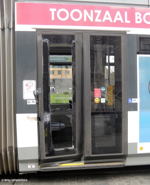 7263 lijn10 KONINGIN ASTRIDPLEIN 20170412 (7)