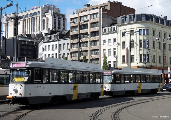 7160-7101 lijn24 KONINGIN ASTRIDPLEIN 20170418 11u40_1