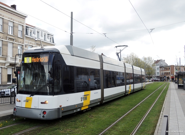 7267 lijn10 halte MUGGENBERG 20170418 13u03_2