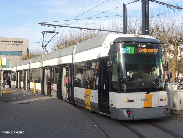 6340 lijn4 KON. MARIA HENDRIKAPLEIN 20151203