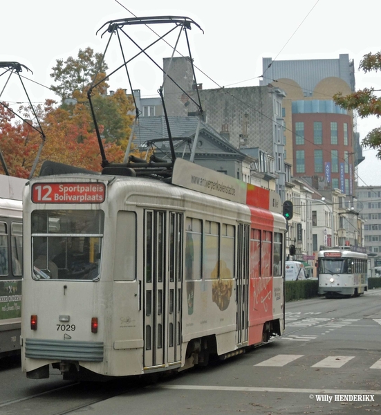 7029 lijn 12 'KOEKENSTAD' FRANKLIN ROOSEVELTPLAATS 20151015 (2)